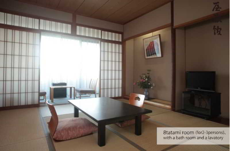 Izumiya Ryokan Киото Экстерьер фото