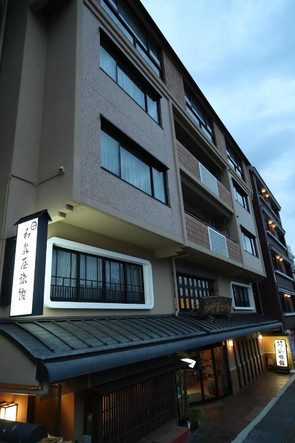 Izumiya Ryokan Киото Экстерьер фото